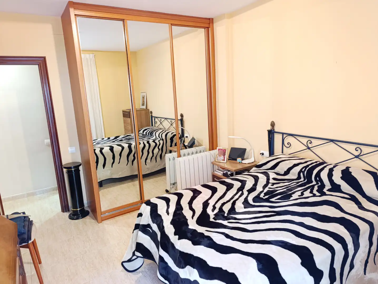 Habitación de Casa o chalet en venta en Pineda de Mar con Aire acondicionado, Calefacción y Jardín privado