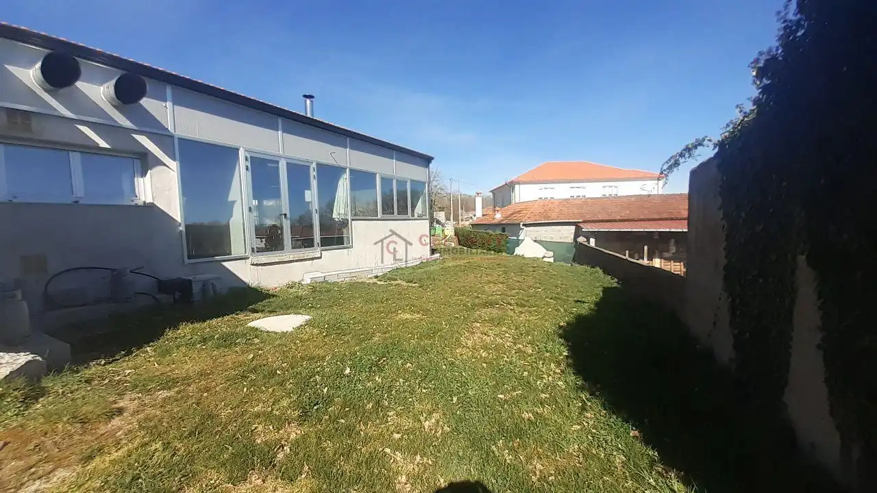 Geschaftsraum zum Verkauf in Vilar de Santos mit Klimaanlage und Möbliert