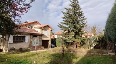 Foto 3 von Haus oder Chalet zum Verkauf in Calle de Los Potros, Ortigosa del Monte, Segovia