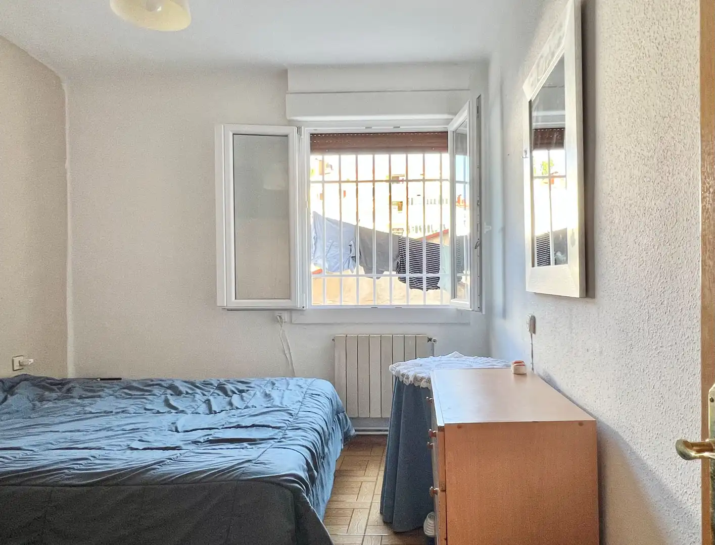 Schlafzimmer von Wohnung zum Verkauf in Vitoria - Gasteiz mit Heizung, Parkett und Terrasse