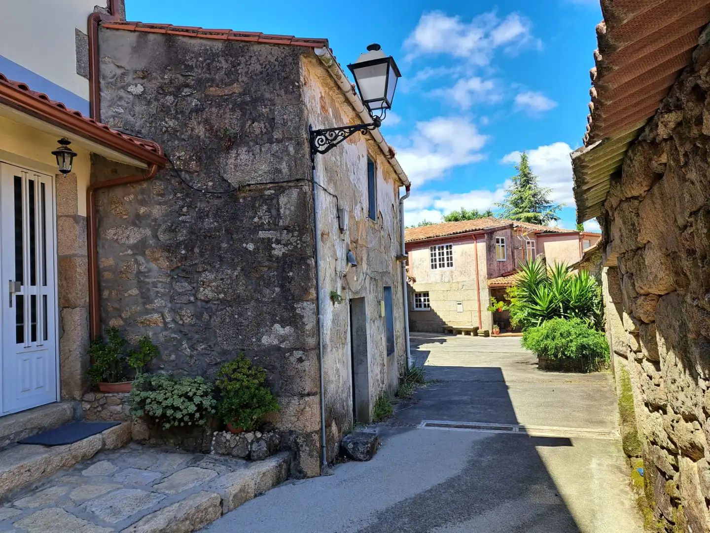 Vista exterior de Casa adosada en venta en Dodro