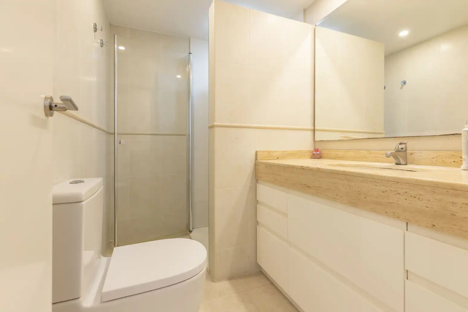 Bathroom of Houses for sale in Foios  with Air Conditioner, Heating and Terrace