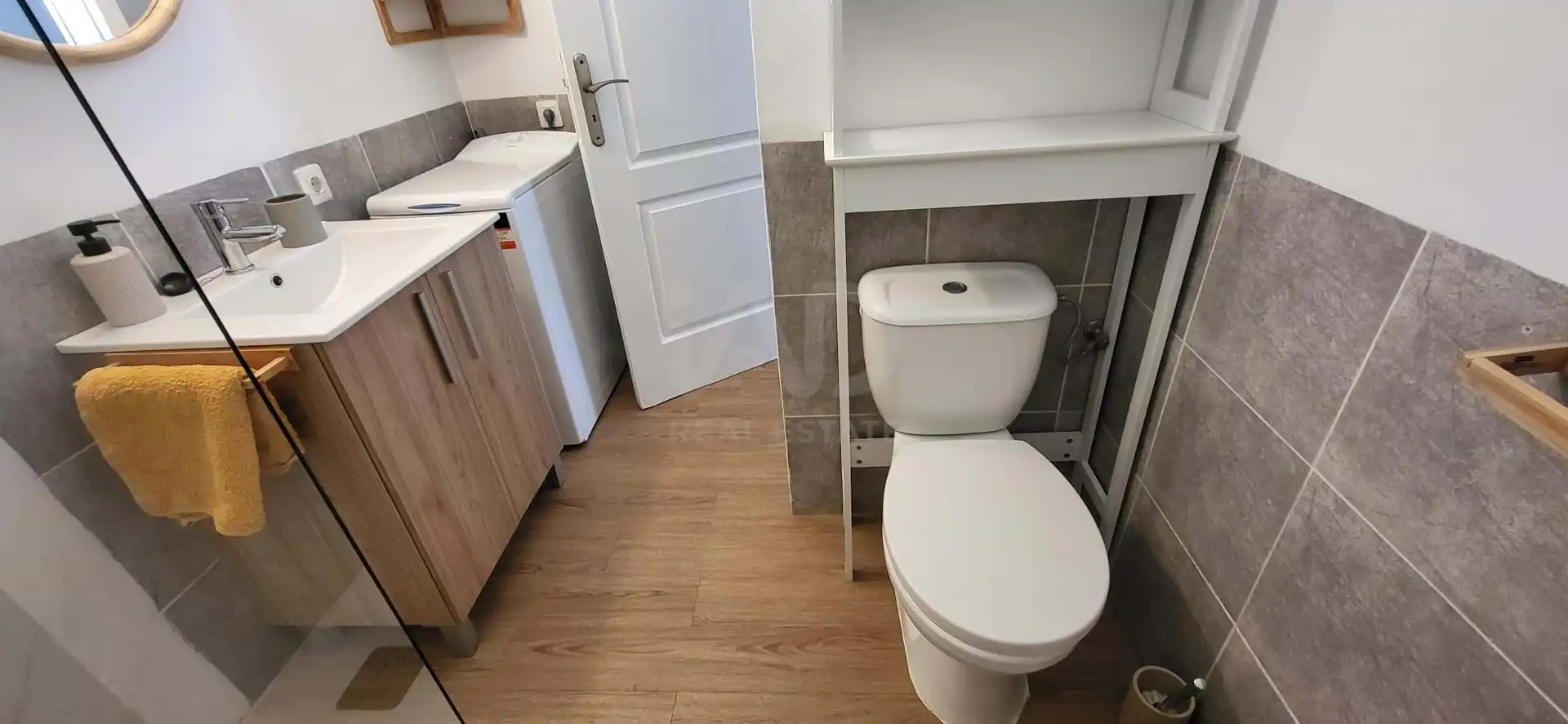 Bathroom of Flat for sale in Arona