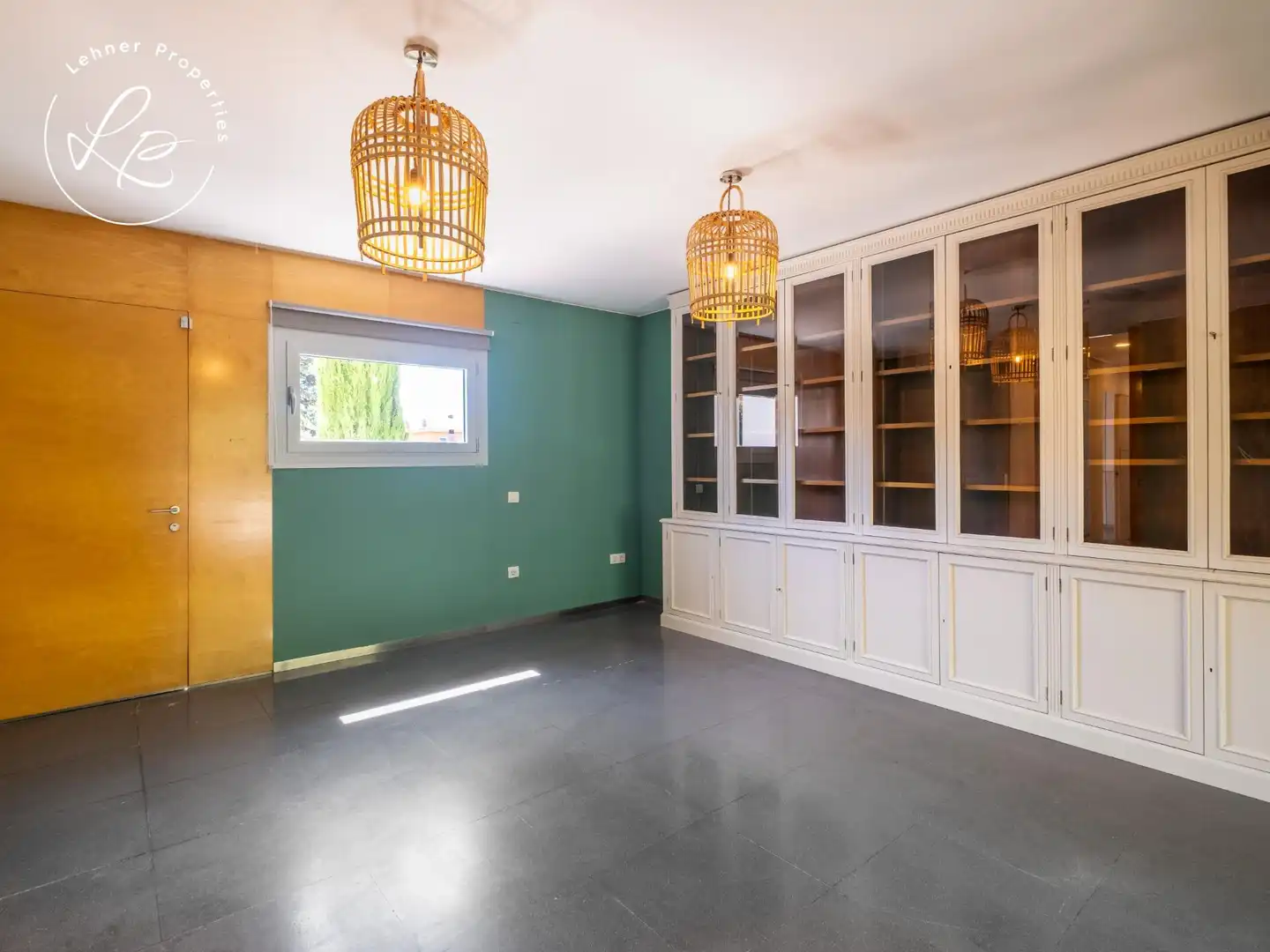 Comedor de Casa o chalet en venta en Avinyonet de Puigventós con Aire acondicionado, Calefacción y Jardín privado