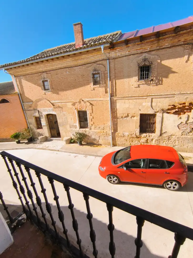Vista exterior de Casa o chalet en venta en Villamartín de Campos con Calefacción, Jardín privado y Trastero