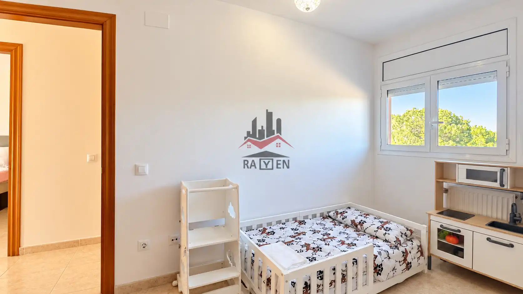Habitación de Casa adosada en venta en Vilafant con Calefacción, Jardín privado y Terraza