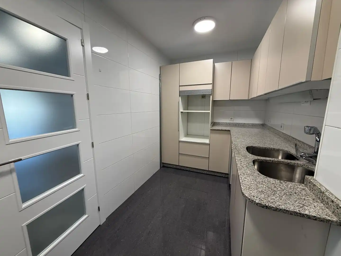 Cuina de Pis en venda en Córdoba amb Aire condicionat, Calefacció i Terrassa