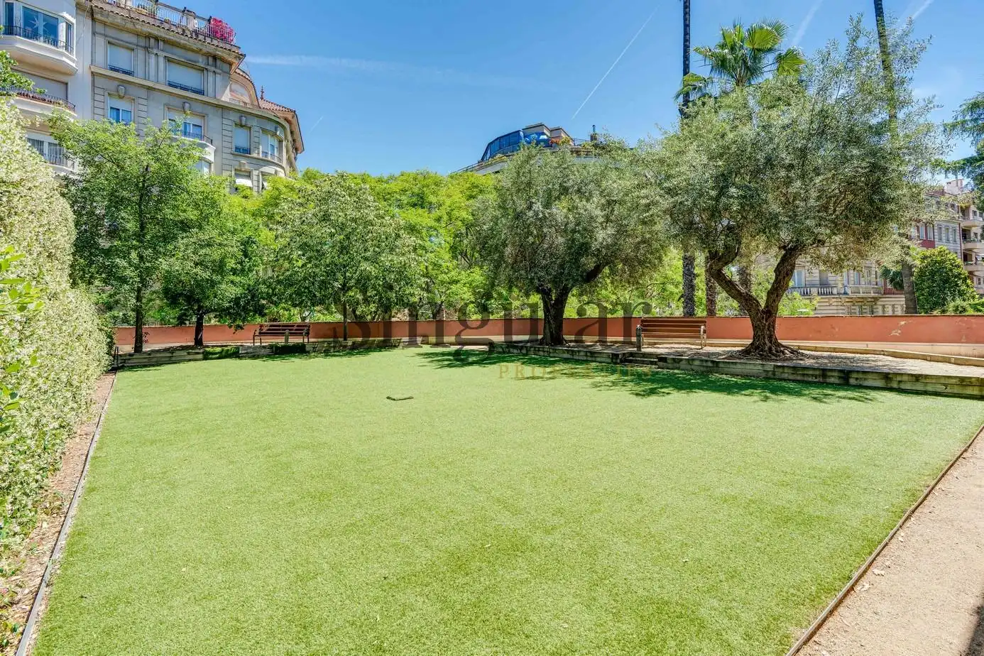 Jardí de Pis en venda en Barcelona amb Aire condicionat, Calefacció i Jardí privat