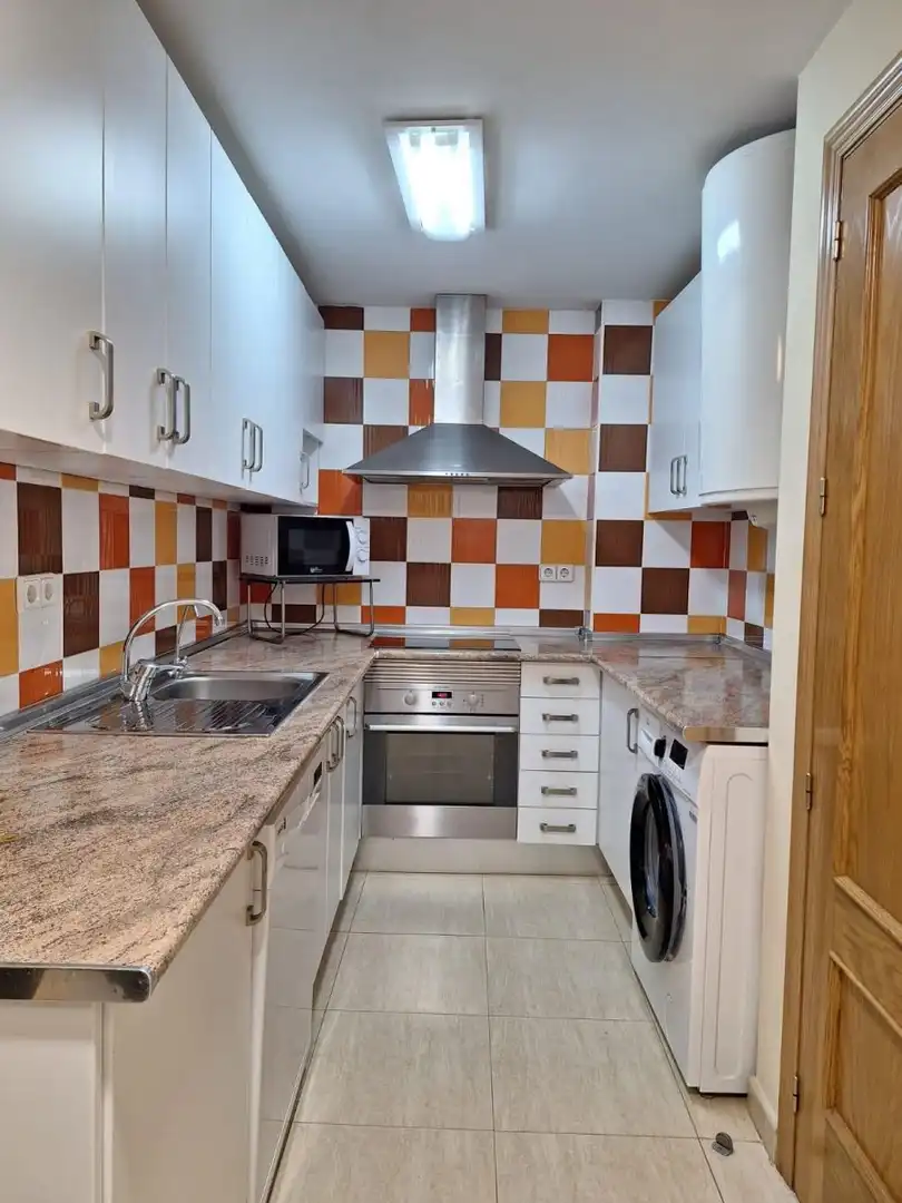 Küche von Wohnung zur Miete in Murcia mit Klimaanlage und Möbliert