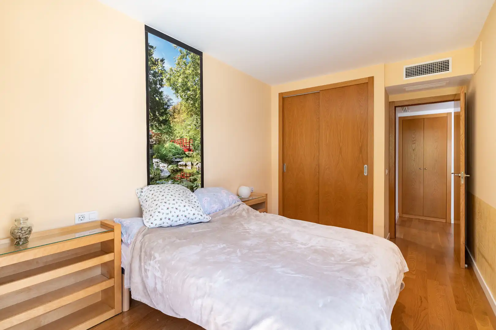 Dormitori de Planta baixa en venda en  Palma de Mallorca amb Jardí privat, Terrassa i Piscina comunitària