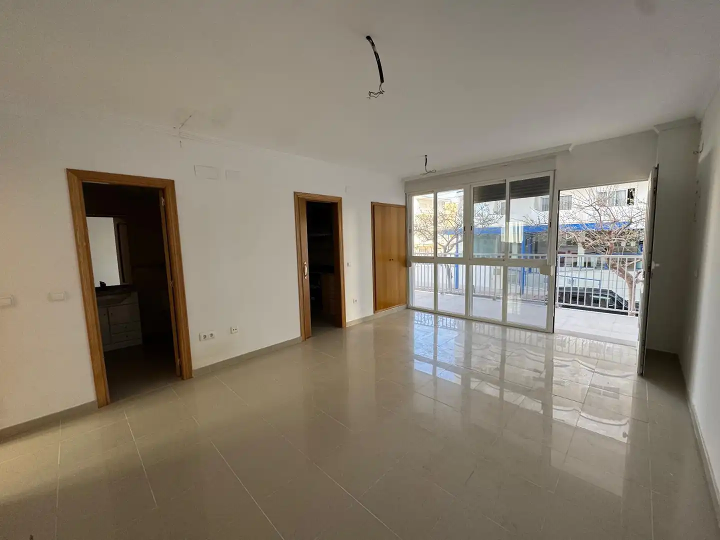 Local commercial à vendre à Carrer de la Ràbida 2, imagen 2