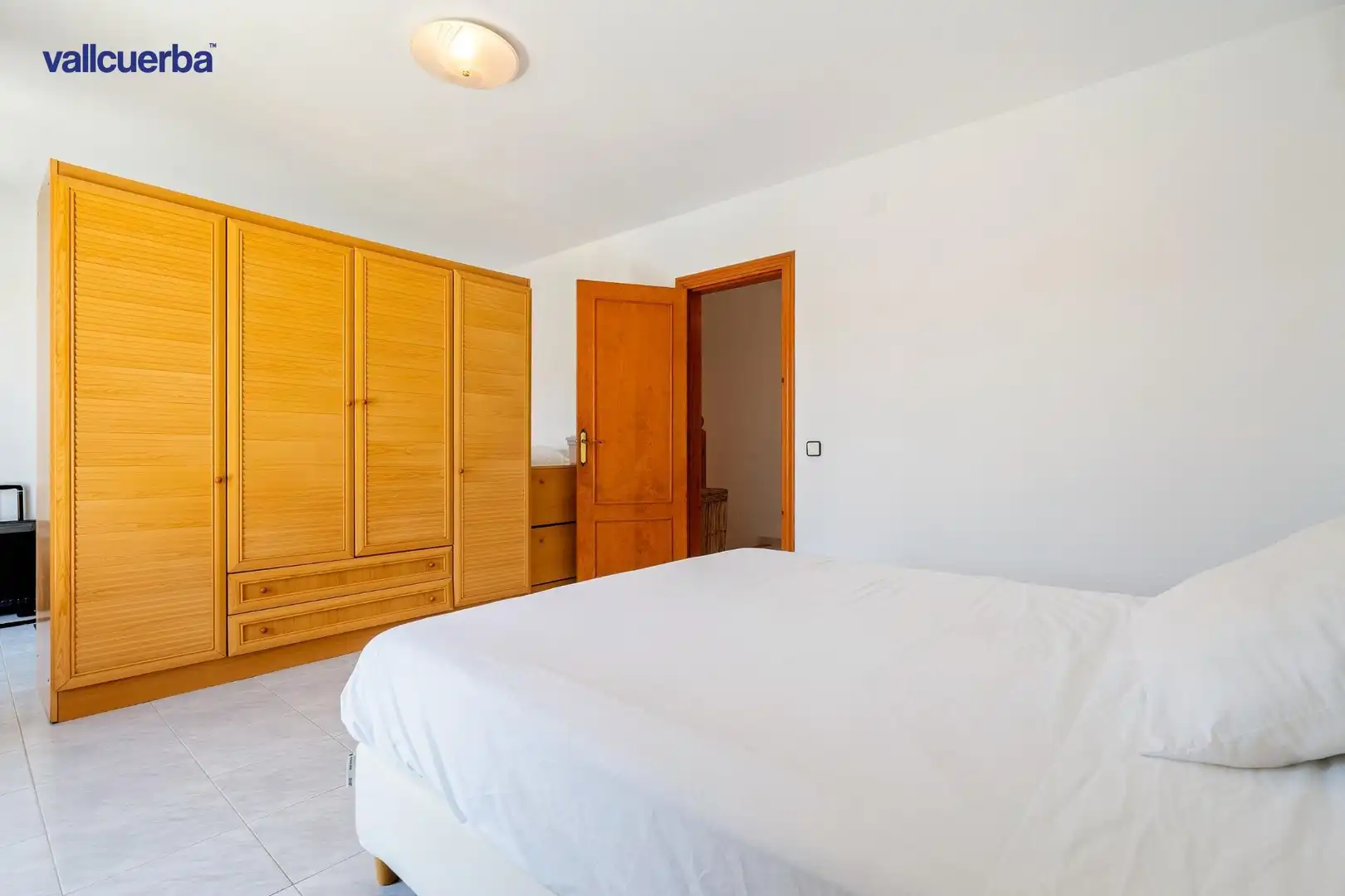 Dormitori de Casa adosada en venda en Cambrils amb Aire condicionat, Calefacció i Jardí privat
