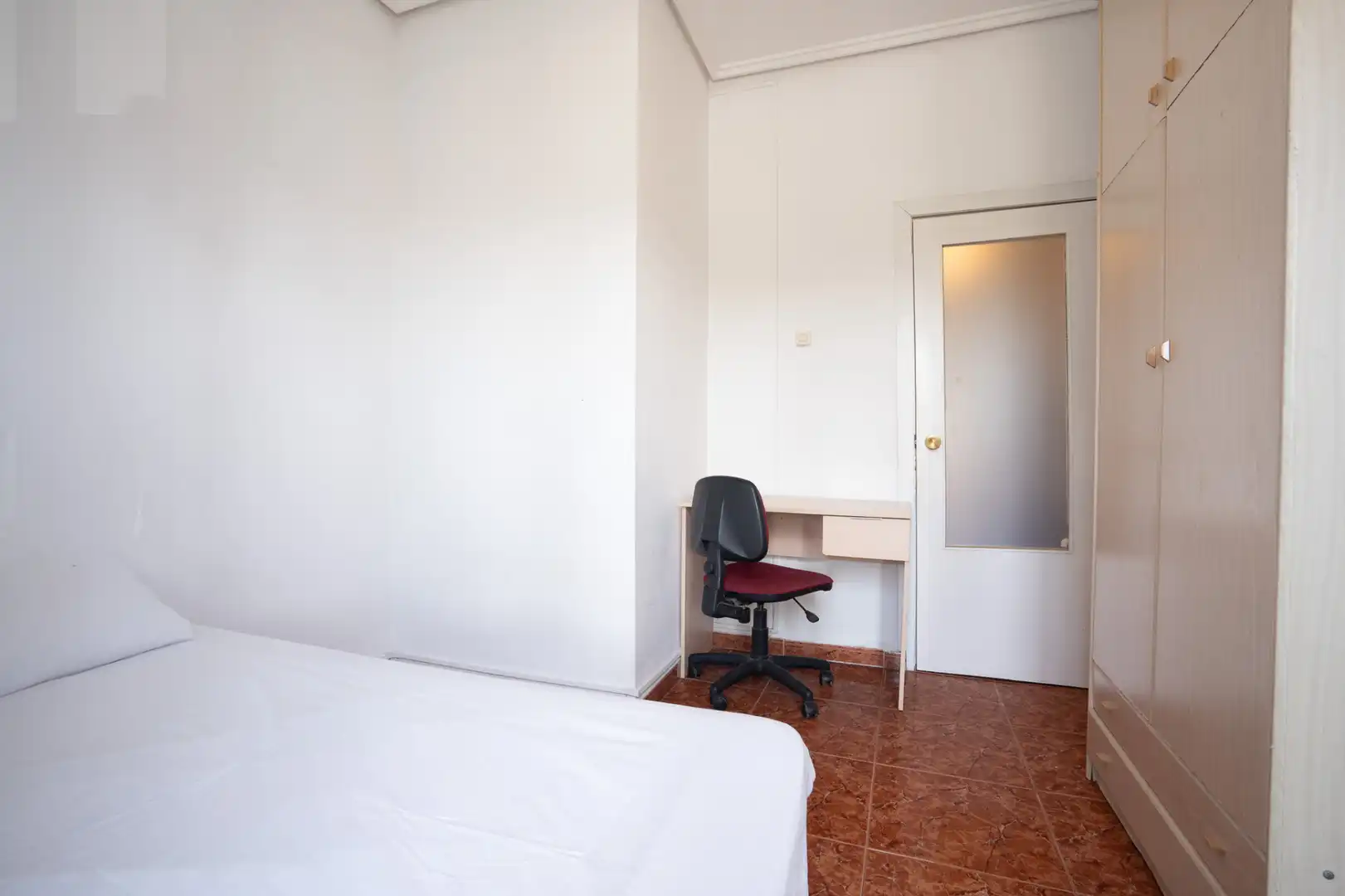 Habitación de Piso en venta en Valencia con Aire acondicionado, Calefacción y Jardín privado