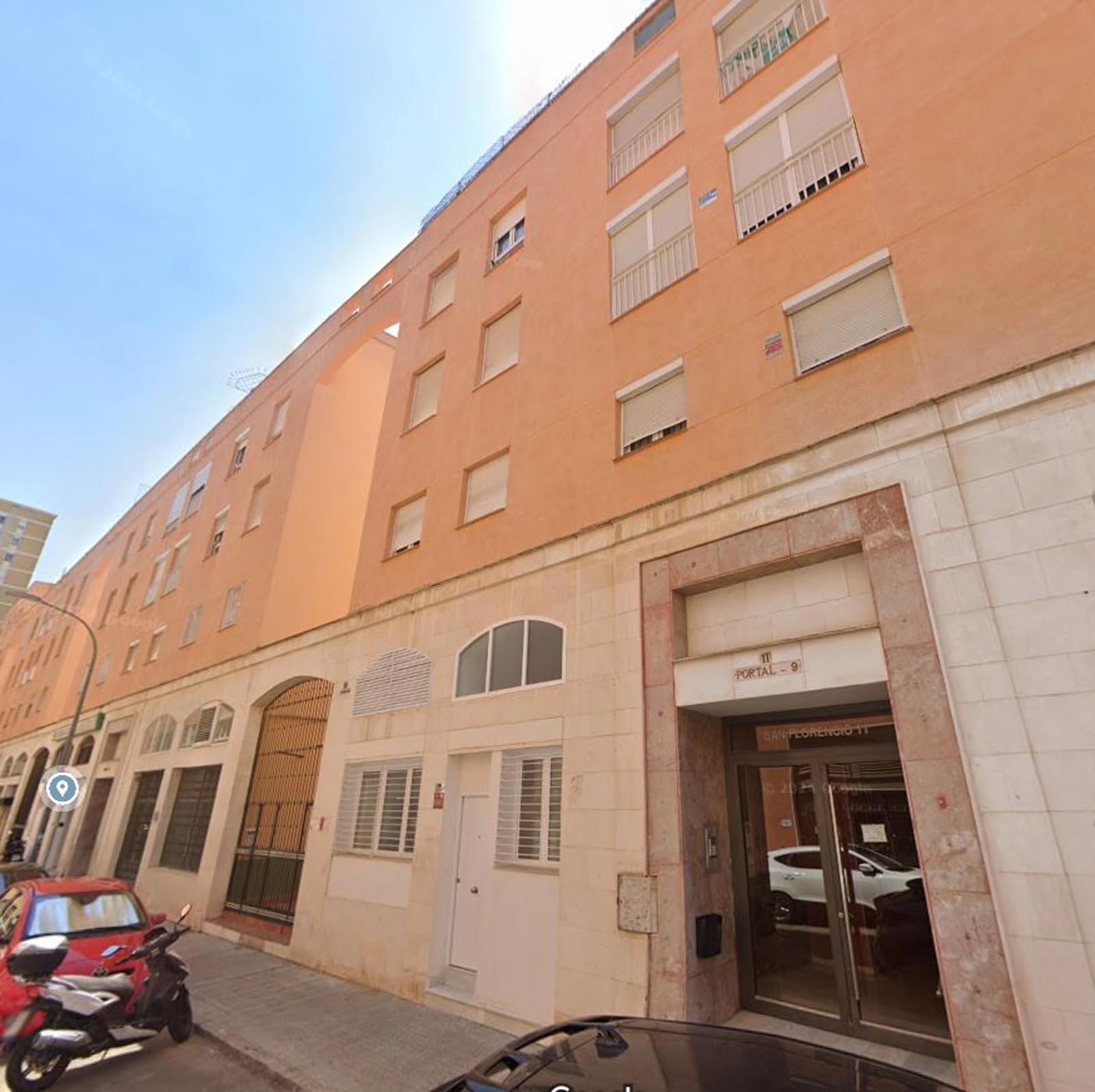 Exterior view of Attic for sale in  Sevilla Capital