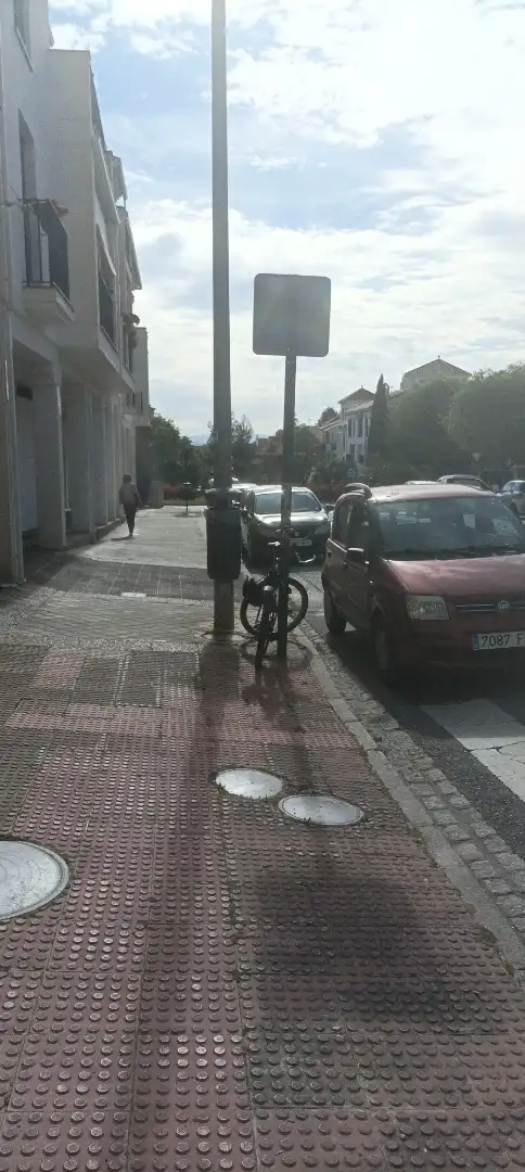 Parking de Local en venta en Granada