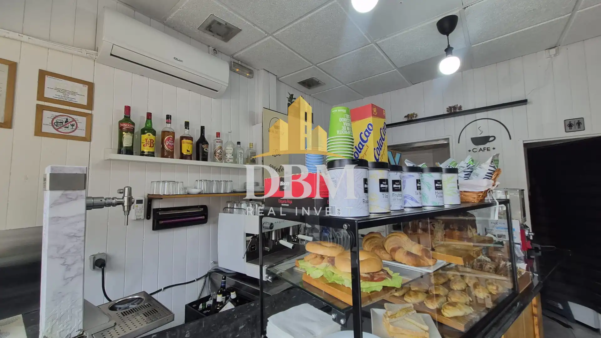 Commercial properties for transfer in Barcelona  with Air Conditioner, Terrace and Furnished
