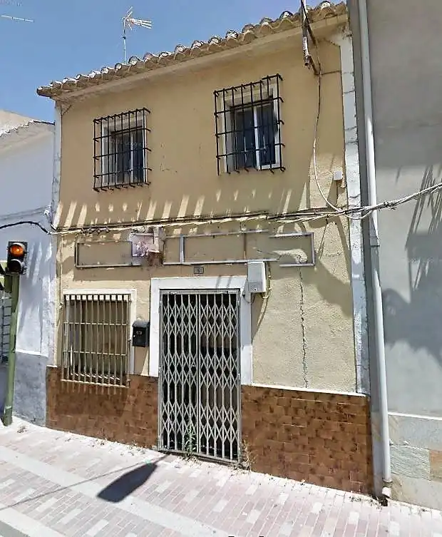 Vista exterior de Local en venta en La Roda