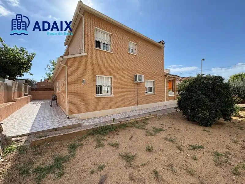 Exterior view of Houses for sale in Roda de Berà  with Air Conditioner, Heating and Terrace