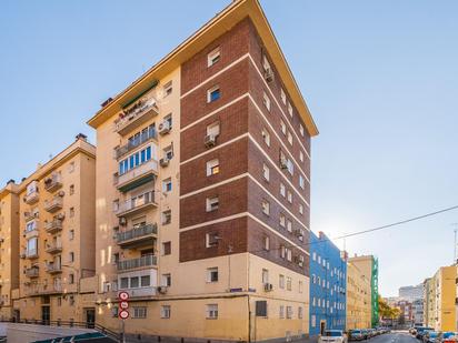 Exterior view of Flat for sale in  Madrid Capital  with Heating, Private garden and Terrace