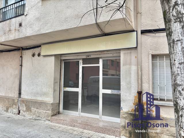 Local comercial en Alquiler en Carrer Mossèn Miquel Rovira, 7 en Estadi - Santa Anna