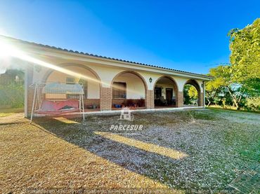 Casa rústica amb piscina en venda a Periurbano Oeste - Sierra