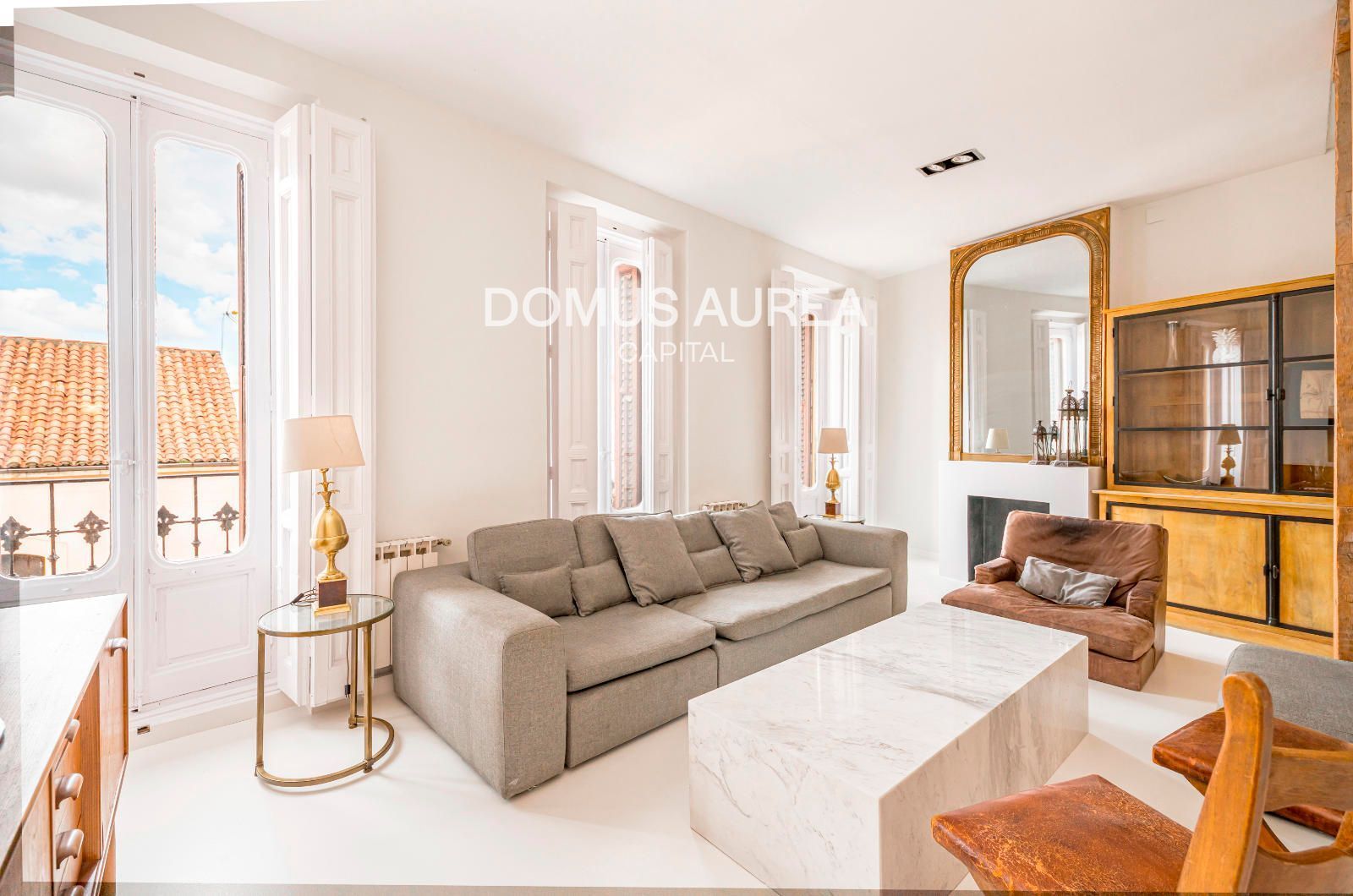 Living room of Duplex for sale in  Madrid Capital  with Air Conditioner, Parquet flooring and Terrace