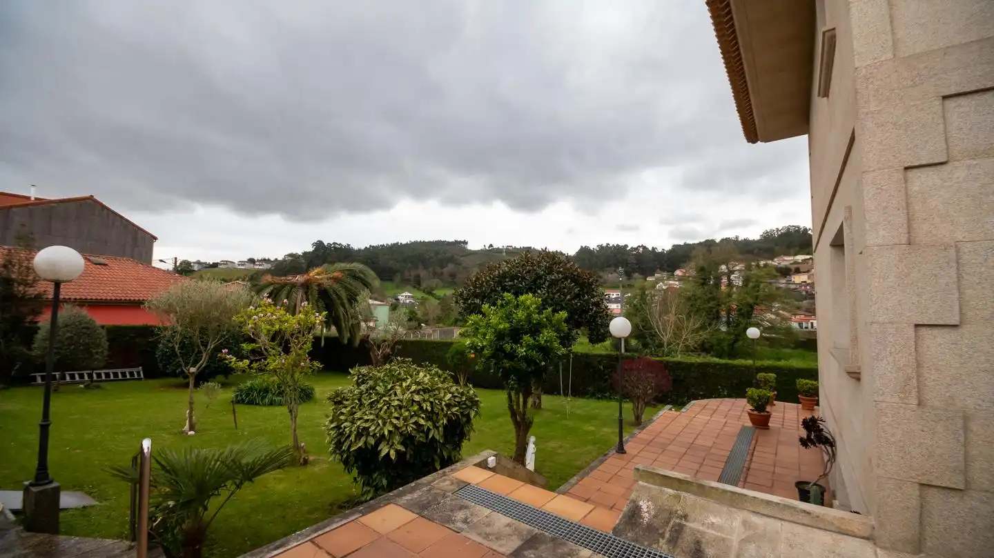 Jardí de Casa o xalet en venda en Culleredo amb Jardí privat, Terrassa i Traster