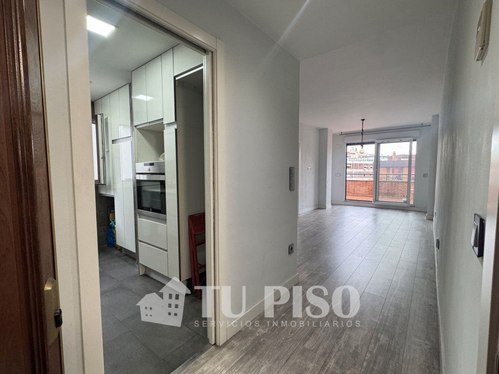 Kitchen of Flat for sale in  Madrid Capital  with Air Conditioner, Heating and Private garden
