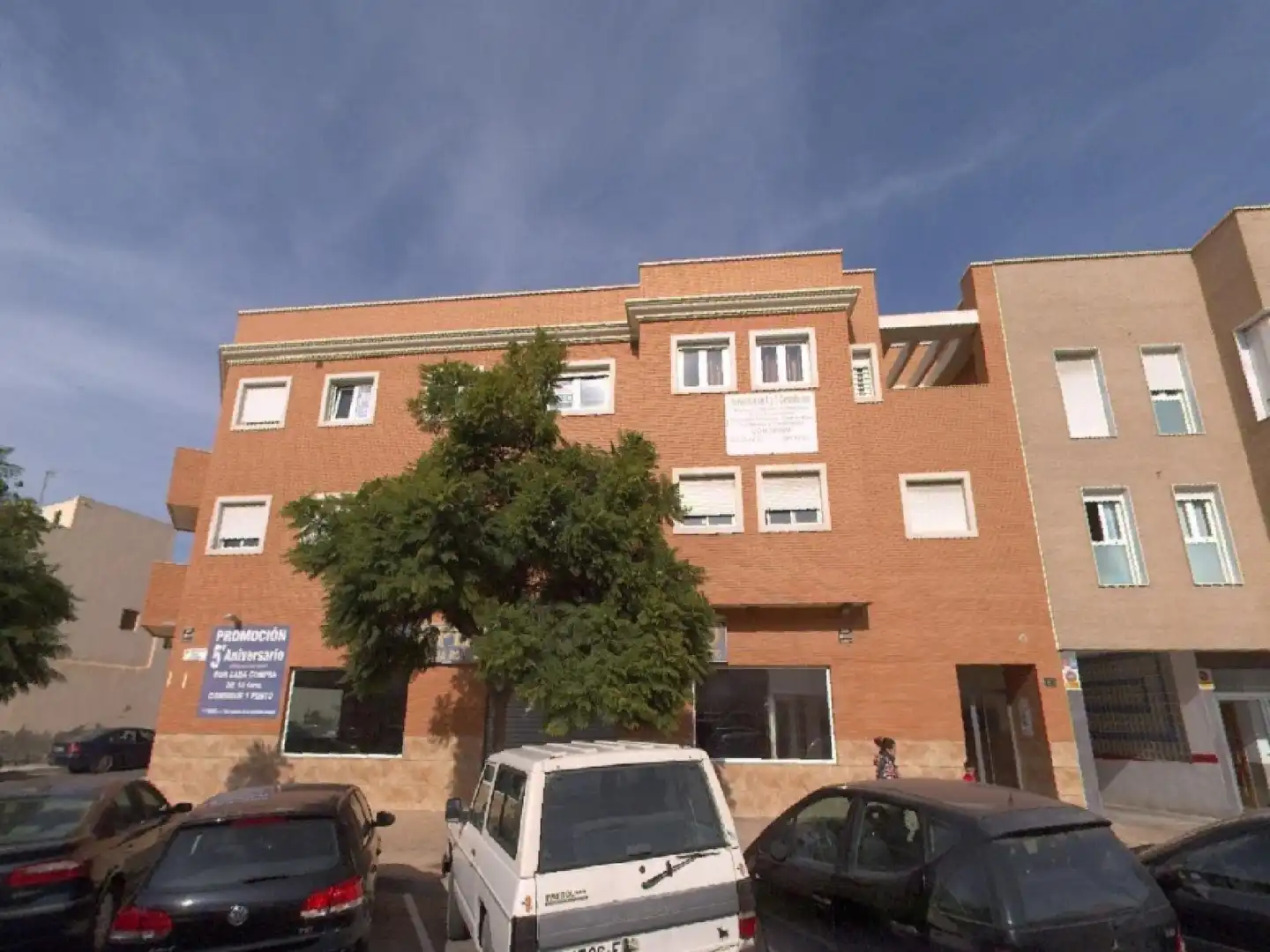 Vista exterior de Piso en venta en Almería con Terraza
