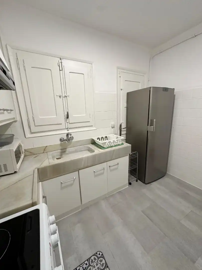 Kitchen of Flat for rent in Terrassa  with Air Conditioner, Heating and Furnished