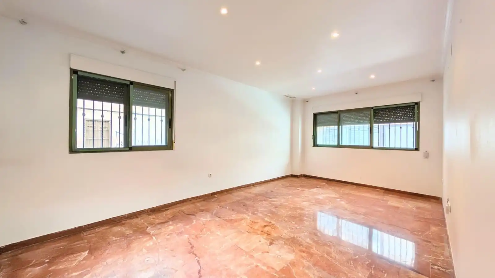 Erdgeschosswohnung zum Verkauf in Elche ciudad, imagen 3