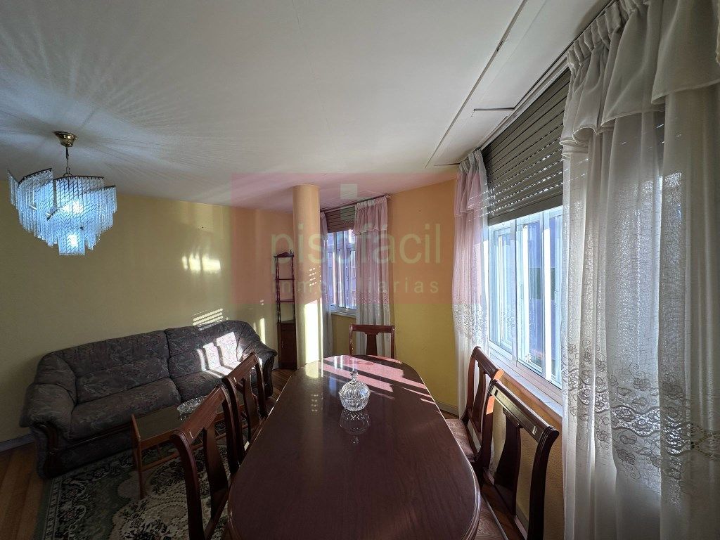 Comedor de Piso en venta en Lugo Capital
