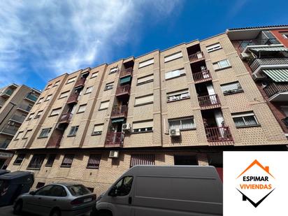 Exterior view of Flat for sale in  Zaragoza Capital