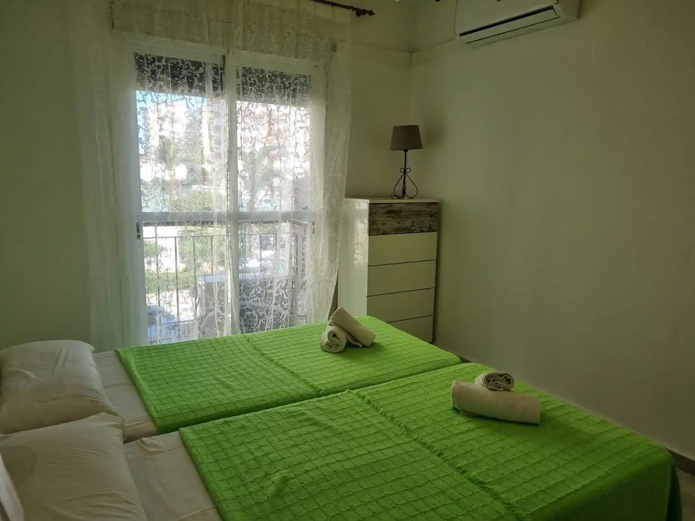 Schlafzimmer von Wohnungen zur Miete in Torrox mit Klimaanlage, Heizung und Terrasse