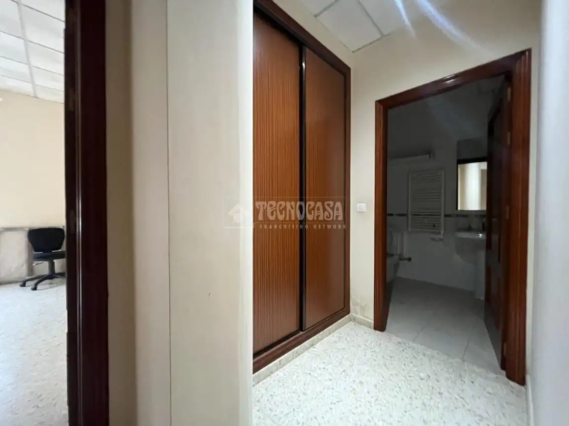 Commercial properties for rent in Pilas