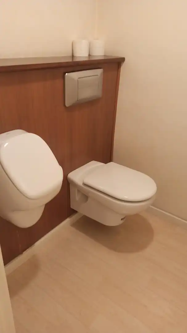 Büro zur Miete in Instituts - Universitat, imagen 11