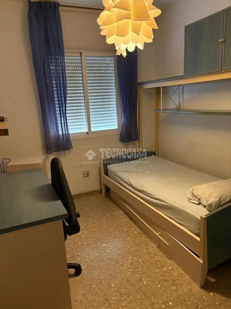 Bedroom of Flat for sale in Sevilla  with Terrace