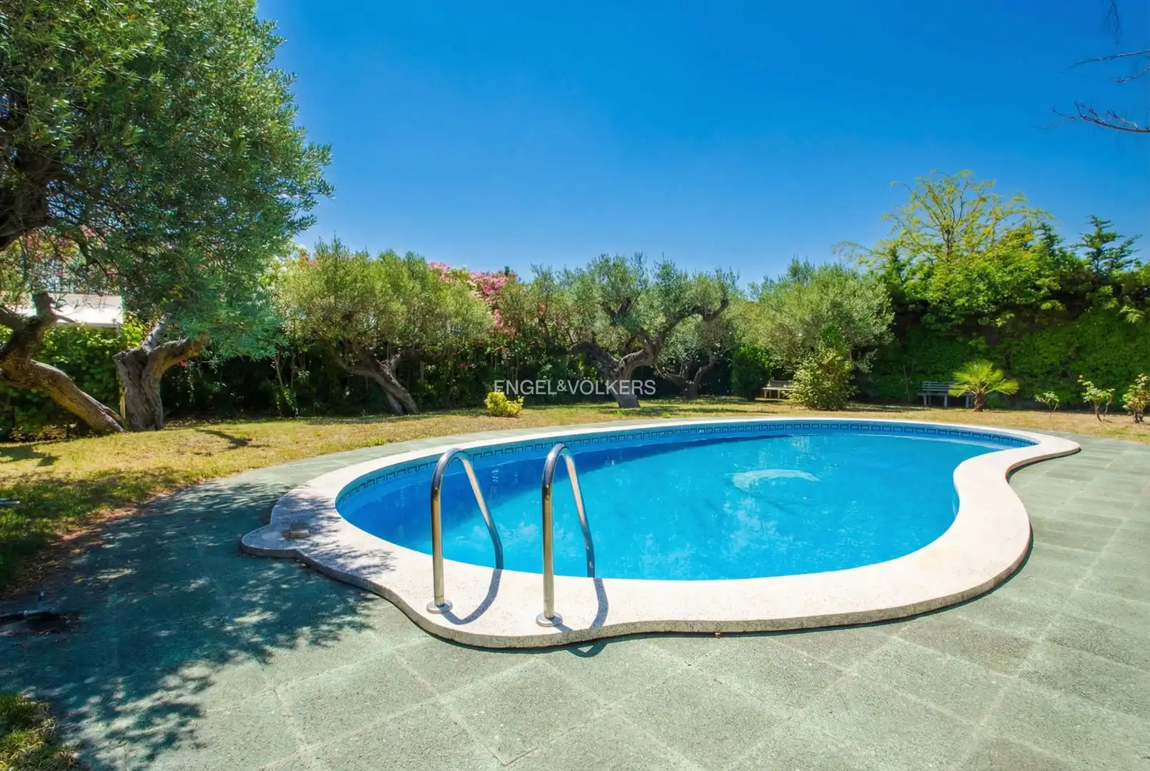 Casa amb piscina en venda a Carrer del Bergadà 3, imagen 5
