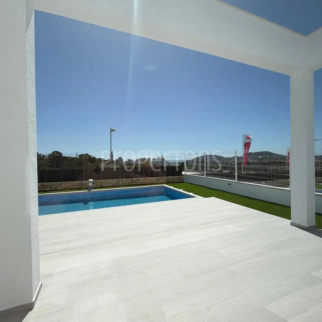 Swimming pool of Houses for sale in Alcosser