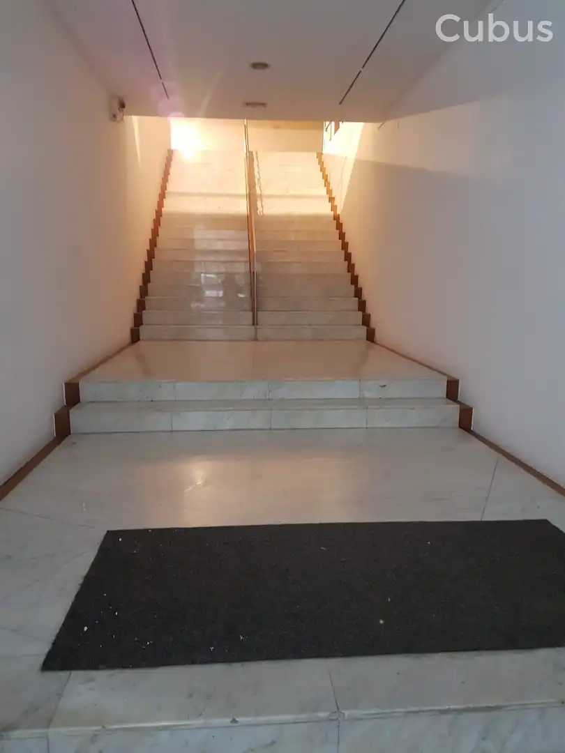 Business premises to rent in Olot, imagen 2