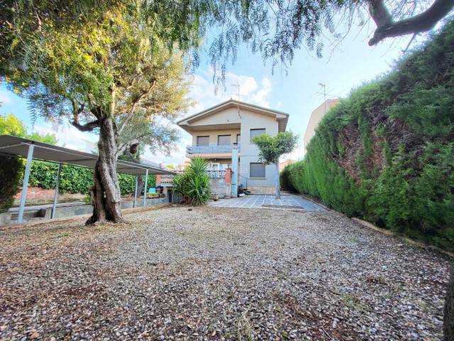 Casa-chalet en Venta en catalunya en La Plana