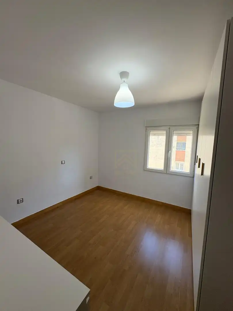 Bedroom of Flat for rent in Santa María de Cayón  with Heating, Storage room and Furnished