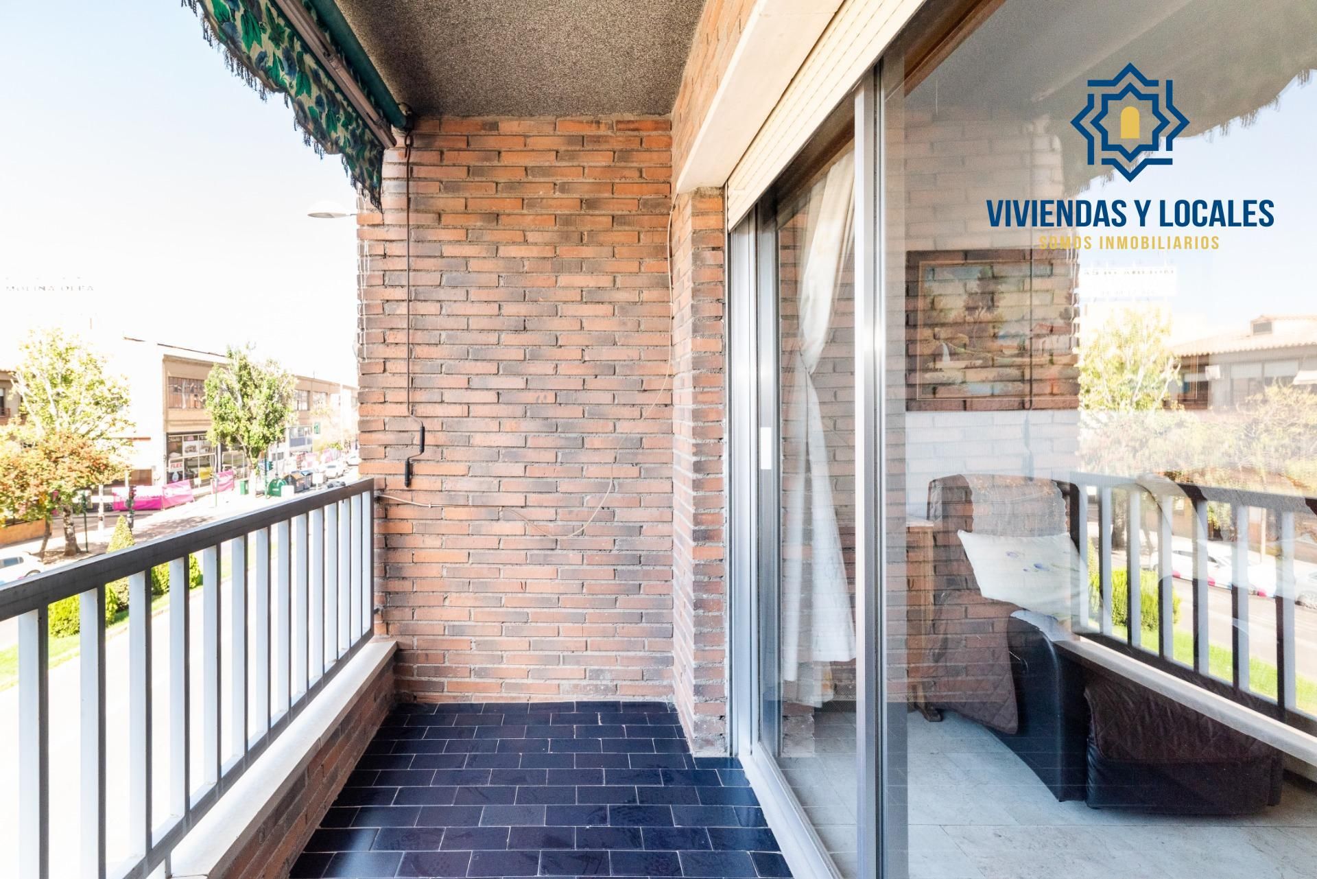 Balcony of Flat for sale in  Granada Capital  with Air Conditioner, Storage room and Balcony