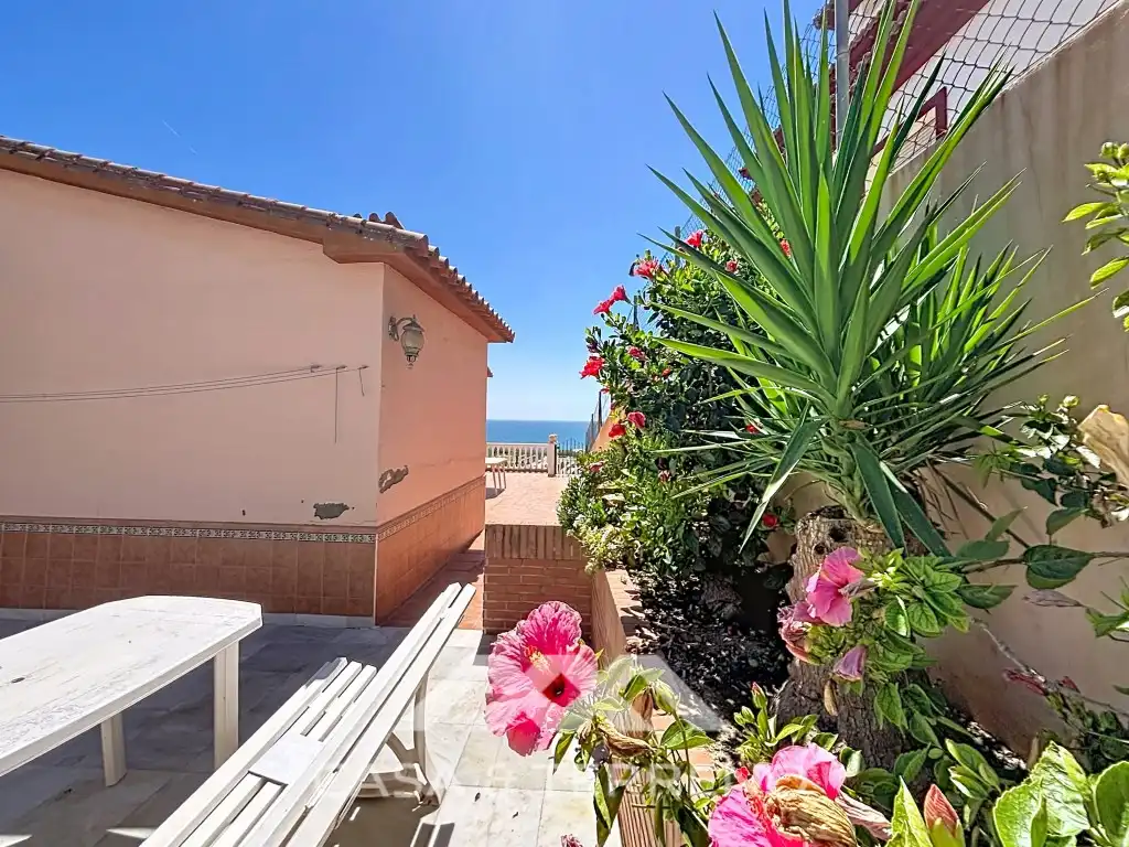 Casa con giardino in vendita a Urbanizacion Monte Azul (Almayate), imagen 5