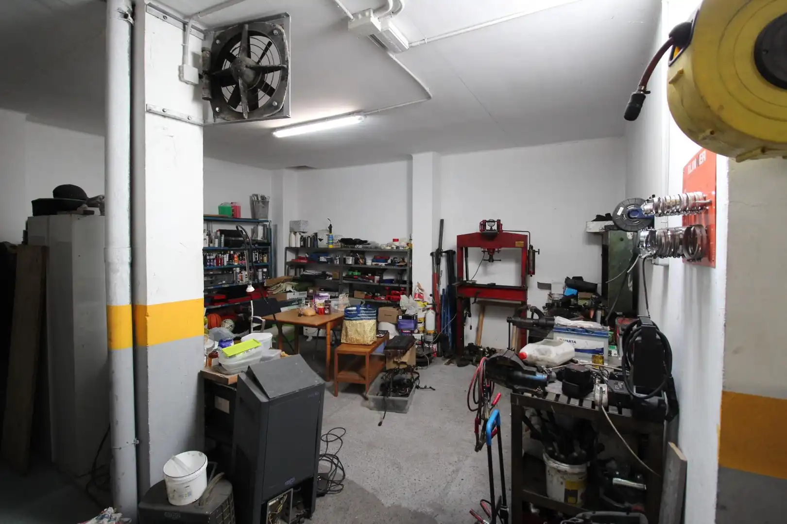 Local comercial en venda a Llevant, imagen 13