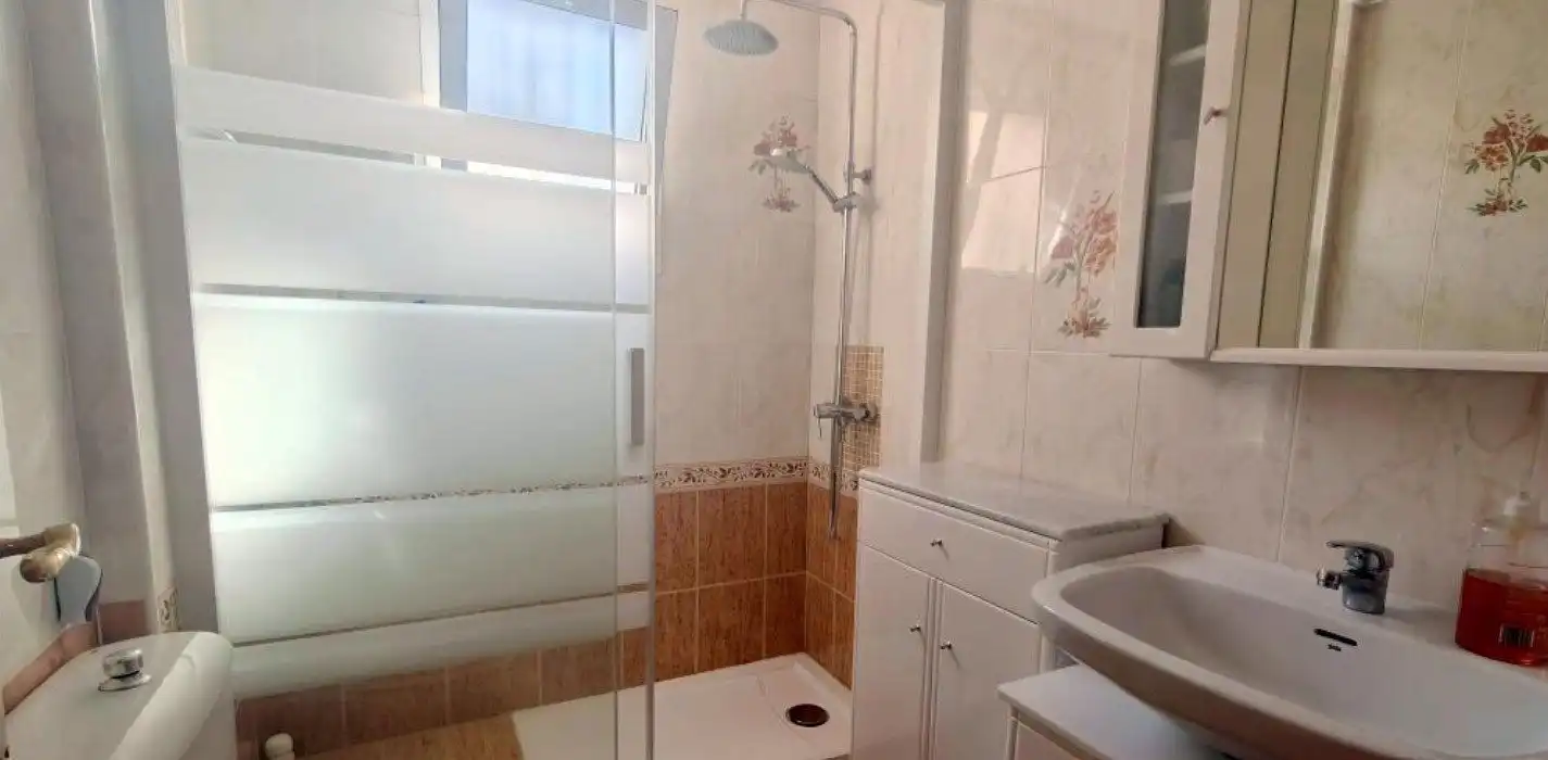 Maison mitoyenne avec piscine à vendre à N/A, imagen 9