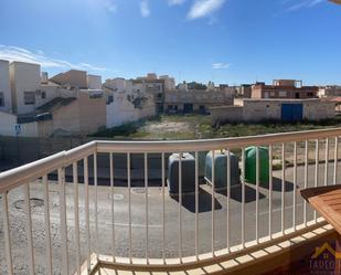 Vista exterior de Casa o xalet en venda en Águilas amb Aire condicionat, Calefacció i Terrassa