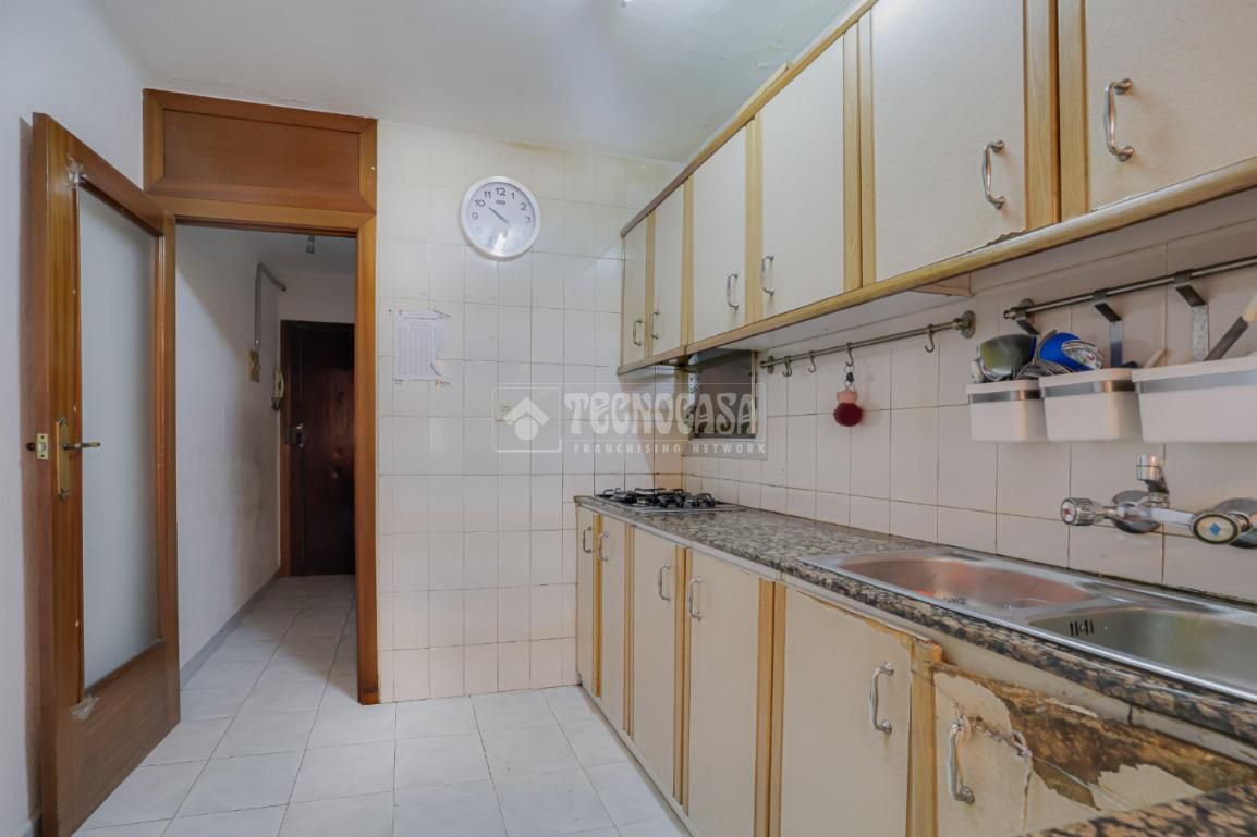 Kitchen of Flat for sale in Ripollet