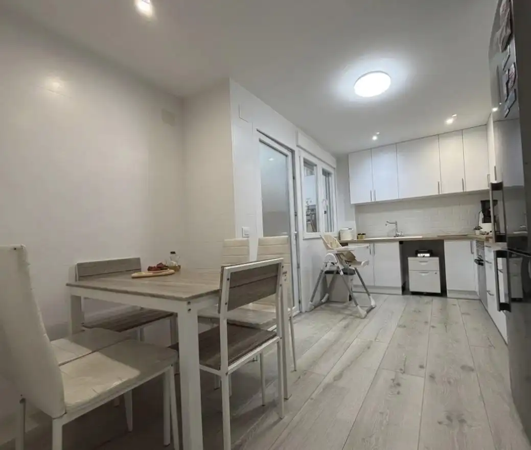 Cocina de Piso en venta en Elche / Elx con Aire acondicionado, Parquet y Terraza