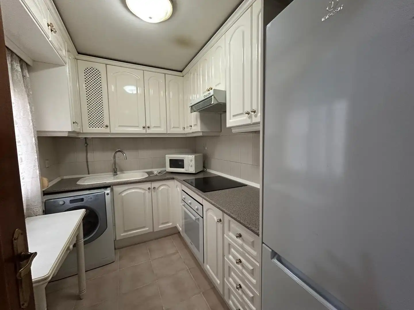 Cocina de Piso en venta en Ciudad Real con Calefacción, Amueblado y Horno